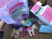 Dollhouse toys