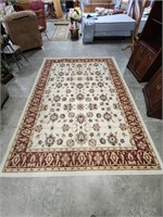 8' x 10' 6" Area rug