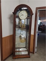 Very nice Howard Miller Grandfather clock