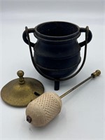 Vintage Cast Iron Smelting Cauldron / Smudge Pot