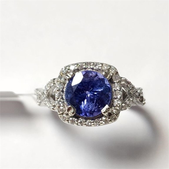 #254: Rare Fancy Color Diamond & Fine jewelry Auction