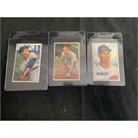 Three Crease Free 1951-52 Bowman Baseball Cards