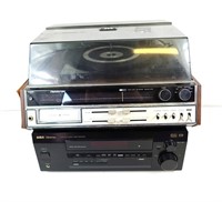 VINTAGE STEREO & RECORD PLAYER