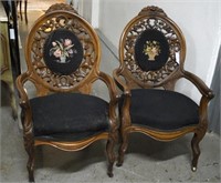 Pair of 19th c. Victorian Medallion back chairs