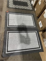 (X2) approx. 30"x45" Accent Rugs