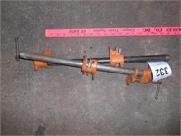 (2) Pipe Clamps