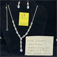 AVON Necklace and Earring set