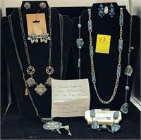 7 pc Complimentary jewelry