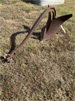 MIDDLE BUSTER HORSE DRAWN PLOW
