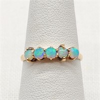 14K GOLD RING W/ OPALS