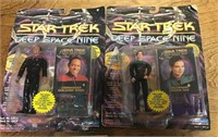 2 NEW Star Trek action figures & collectors cards