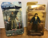 2 NEW action figures