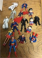 Group of smaller action figures w/Superman