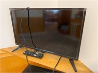 Insignia 19 in TV- w/ remote