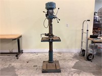 Reliant 12 Speed Drill Press with Vices
