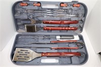 BARBEQUE TOOL KIT WITH CARRY CASE