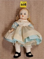 1975 Madame Alexander Alice in Wonderland Doll
