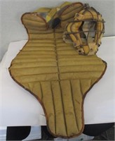 VINTAGE PADDED UMPIRE VEST AND FACE MASK