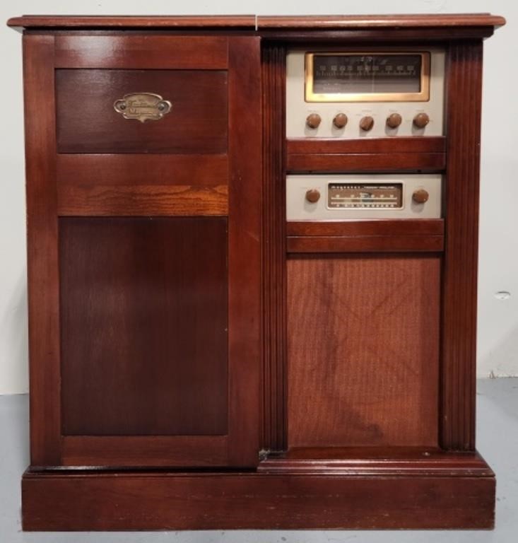 The Traditional Magnavox Co. Stereo Console