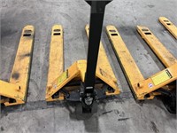 U-LINE H-1043 PALLET JACK - 5500LB CAPACITY