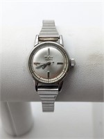 Women's Vintage Wyler Mechanical Watch Runs!