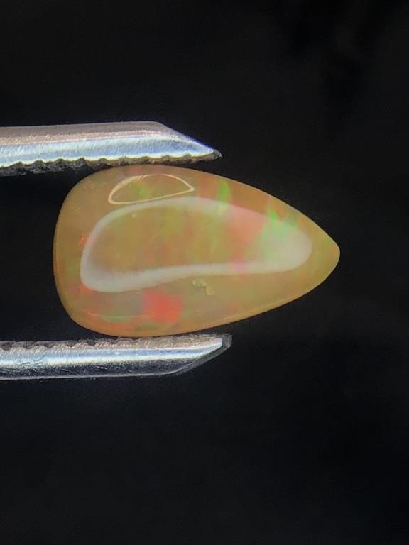 Opal, 1.50 carats