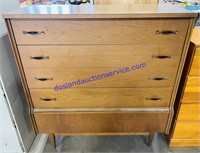 4 Drawer Dresser 43x40x18