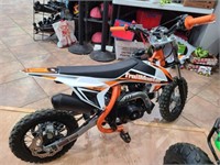 110CC SEMI TRAILMASTER TM DIRT BIKE