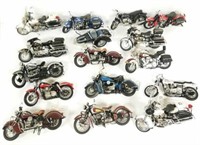 15 Franklin Mint motorcycles with one sidecar