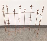 Iron curved garden fence section - 46" wide x 36"