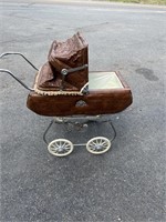 Vintage English pram/stroller excellent condition