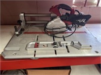 Skill table top saw