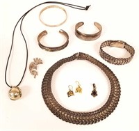 Group of sterling silver jewelry including Silpada