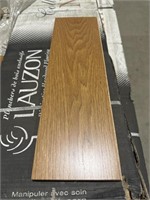 (302) Sq.Ft Engineered Hardwood Flooring