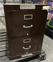 2 Drawer Metal Filing Cabinet.