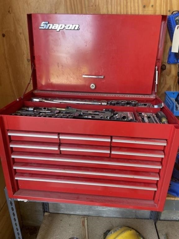 Snap On Tool Box 9-Drawers W/CONTENTS