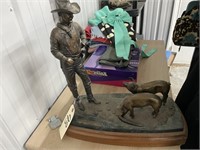 Linthicum Bronze Statue "A Visit with Gus"