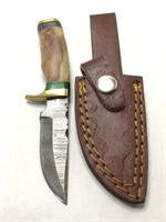 Damascus skinning knife