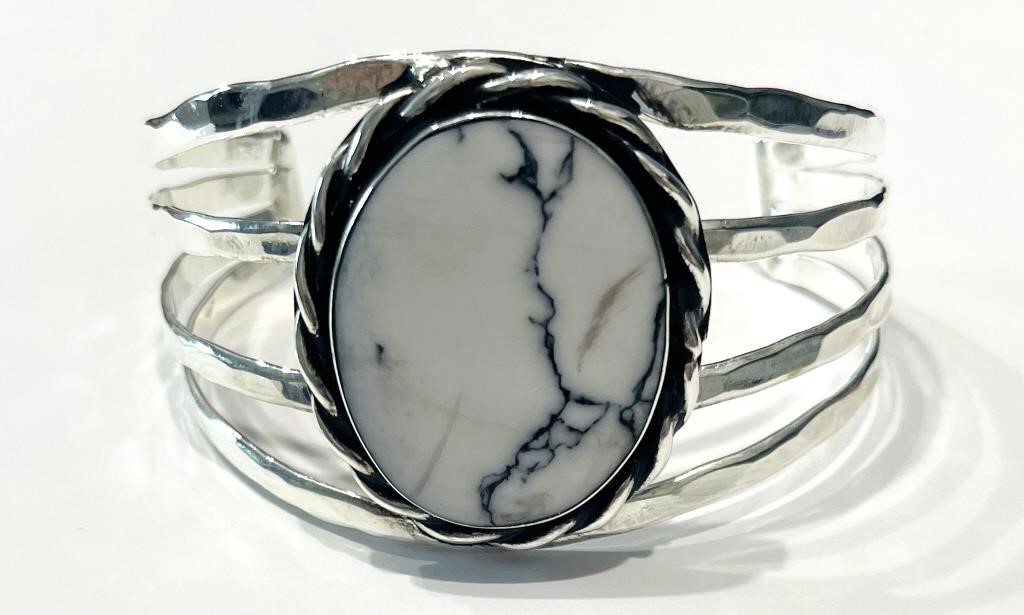 TRENDY STERLING SILVER HOWLITE CUFF BRACELET