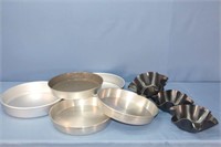 Round Cake Pans & Non-Stick Fluted Shell Pans