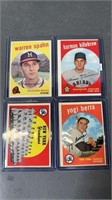 4pc 1959 Topps Baseball Cards w/ Yogi Berra