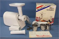 Moulinex Meat Grinder With Accessories