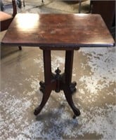 26 inch lamp table