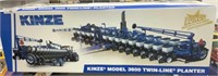 Kinze model 3600 twin-line planter, 1/16