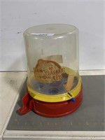 Vintage Jaw Teasers bubblegum machine