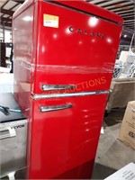 Galanz 10 cu ft Red Retro Refrigerator-Freezer