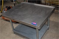 Stainless Steel Fish/Meat Cutting Cleaning Table