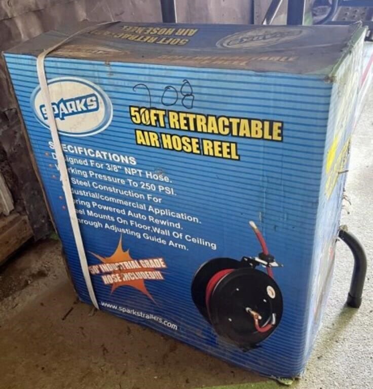 Sparks 50ft Rectactable Air Hose Reel