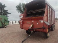 H&S HD Twin Auger Forage wagon