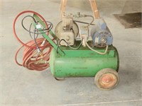 Westinghouse Air Compressor with Hose - does work
